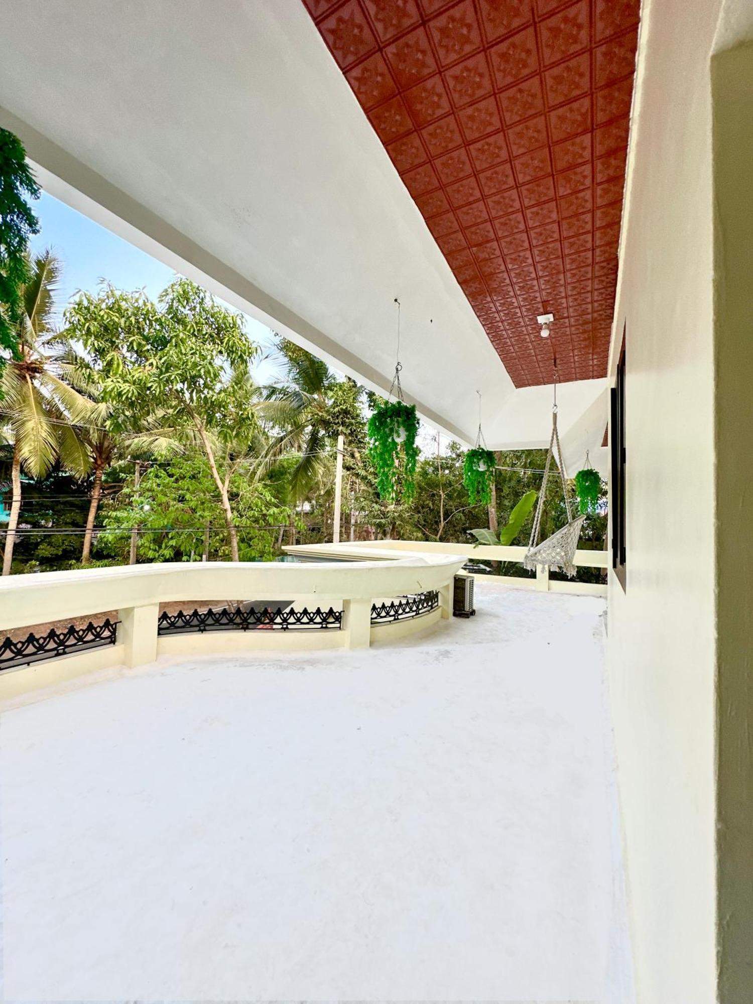 Spacious Beach Side House - Joyce Cottage Kerala Thiruvananthapuram Exterior photo